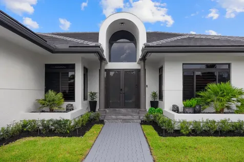 10253 Shireoaks Lane Boca Raton FL 33498