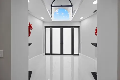 10253 Shireoaks Lane Boca Raton FL 33498