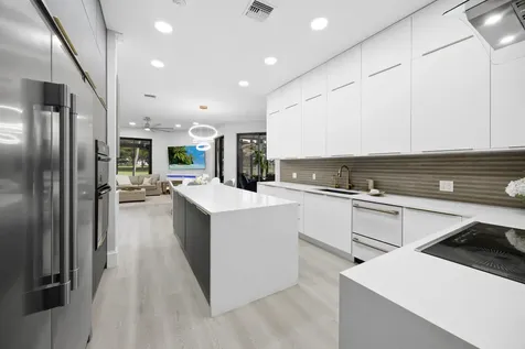 10253 Shireoaks Lane Boca Raton FL 33498