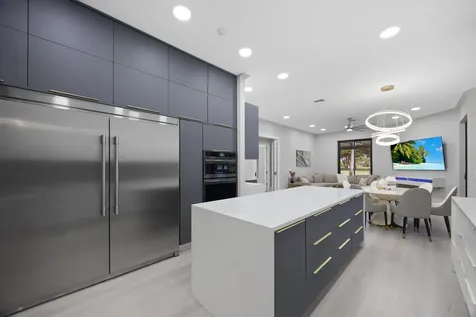 10253 Shireoaks Lane Boca Raton FL 33498