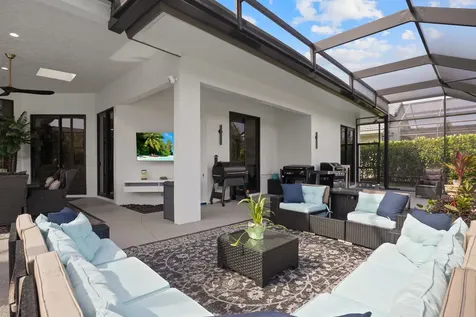 10253 Shireoaks Lane Boca Raton FL 33498