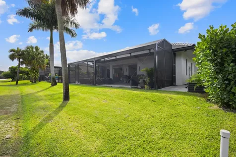 10253 Shireoaks Lane Boca Raton FL 33498