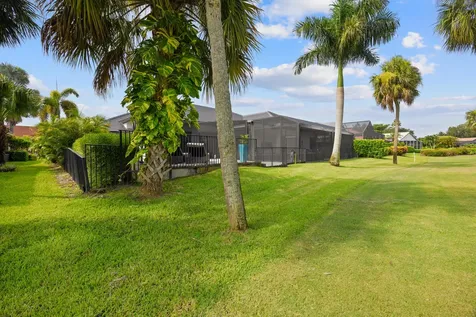 10253 Shireoaks Lane Boca Raton FL 33498