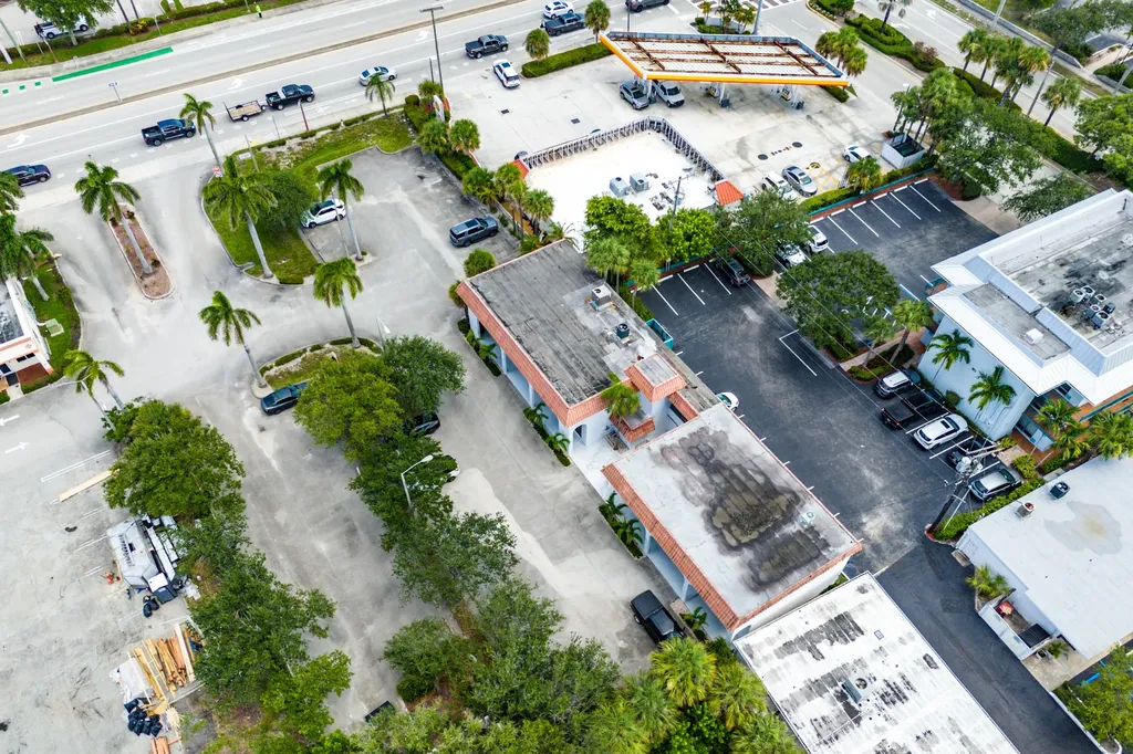 112 N Us Highway 1 Tequesta FL 33469