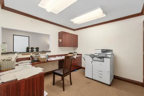 112 N Us Highway 1 Tequesta FL 33469