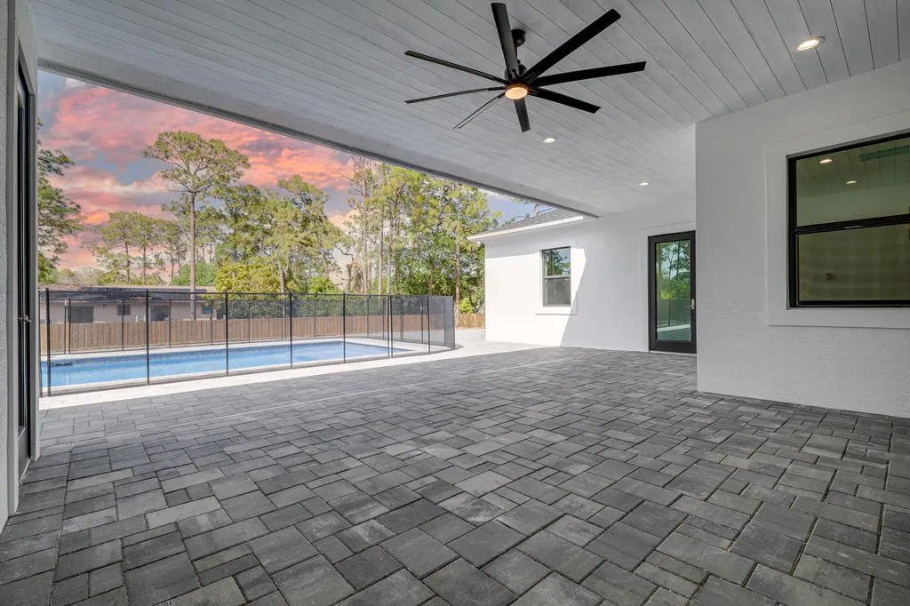 16577 Orange Boulevard N Loxahatchee FL 33470