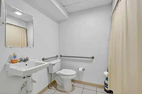 3865 10th Avenue N Palm Springs FL 33461