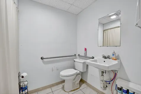 3865 10th Avenue N Palm Springs FL 33461