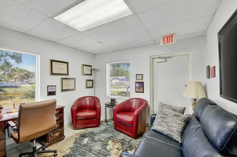 3865 10th Avenue N Palm Springs FL 33461