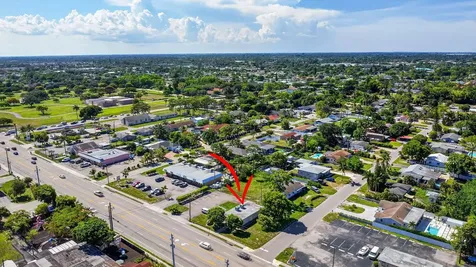 3865 10th Avenue N Palm Springs FL 33461