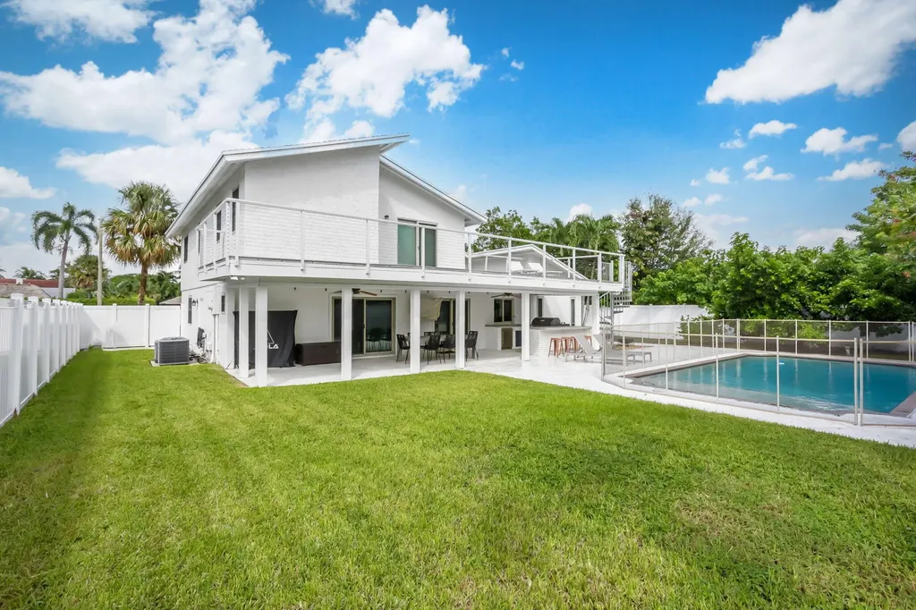 1260 NW 15th Street Boca Raton FL 33486