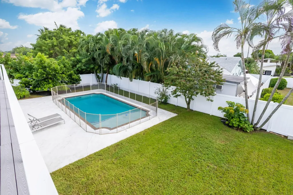 1260 NW 15th Street Boca Raton FL 33486