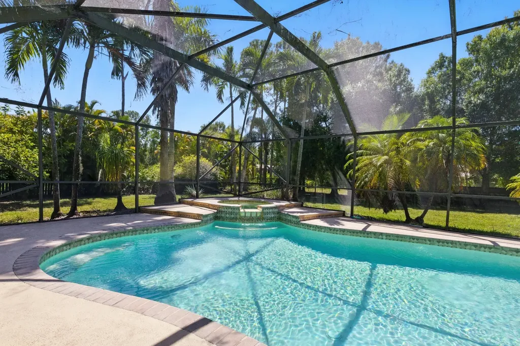 14846 61st Court N Loxahatchee FL 33470