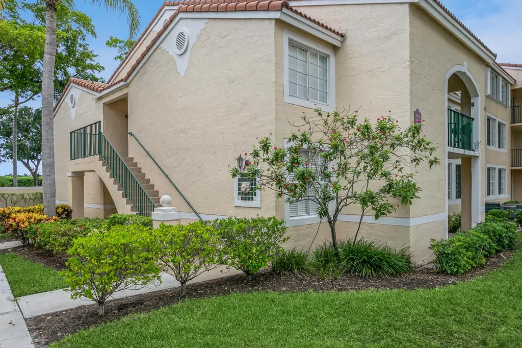 1715 Village Boulevard West Palm Beach FL 33409