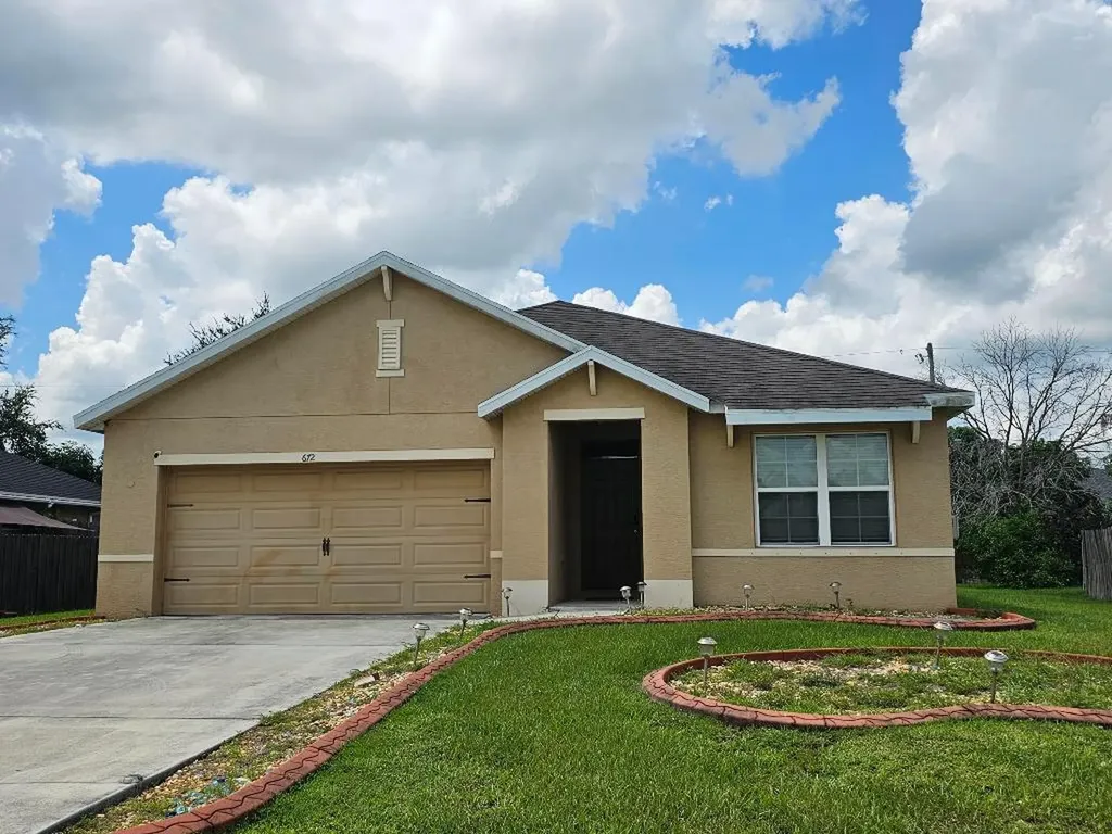 672 SW Sarazen Avenue Port St Lucie FL 34953