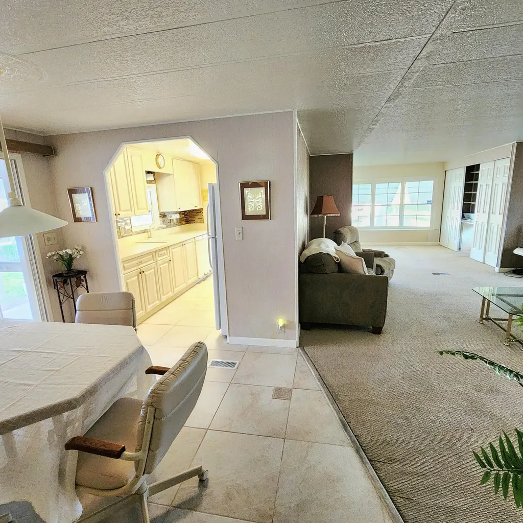 218 W Caribbean Port St Lucie FL 34952