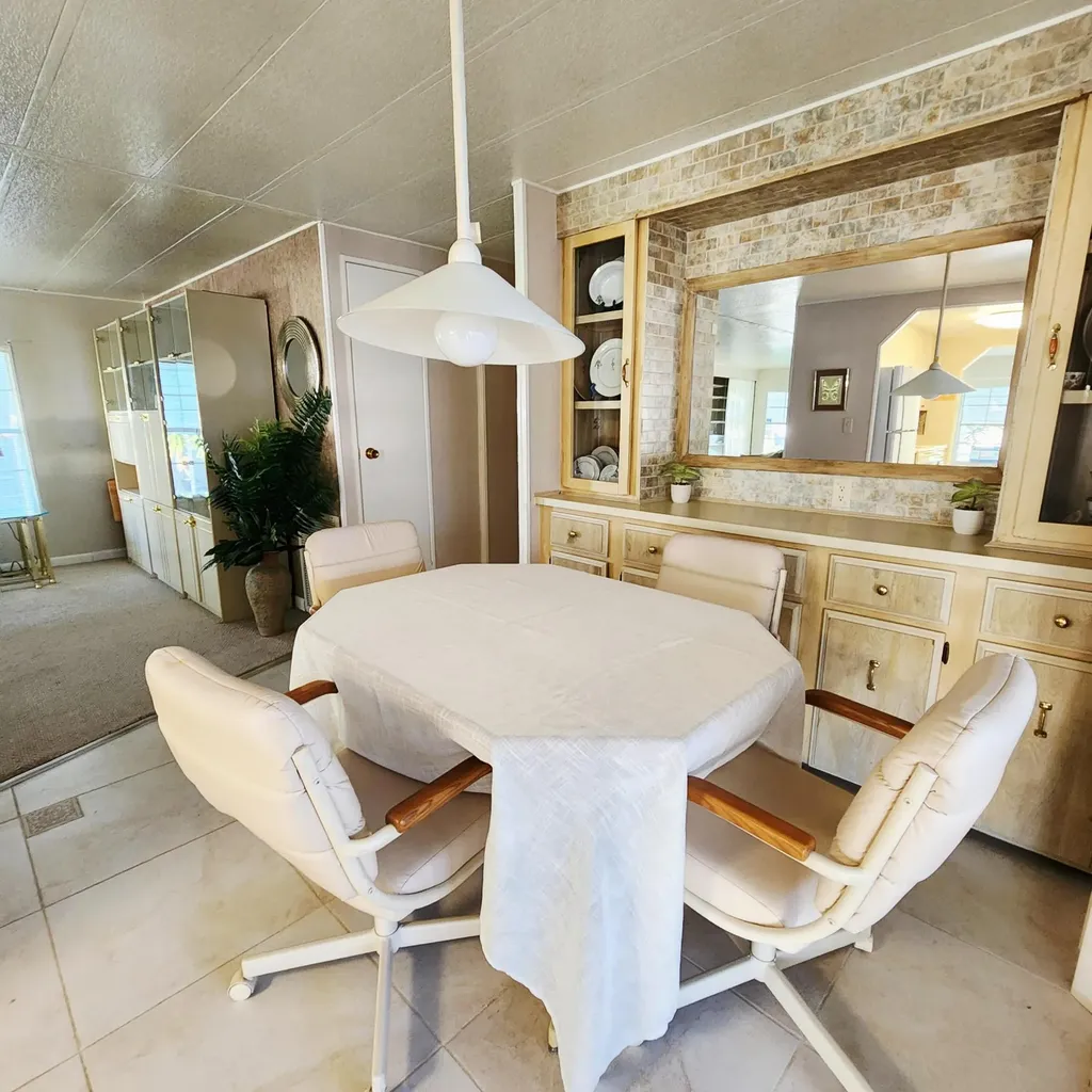 218 W Caribbean Port St Lucie FL 34952