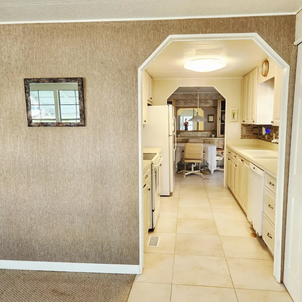 218 W Caribbean Port St Lucie FL 34952