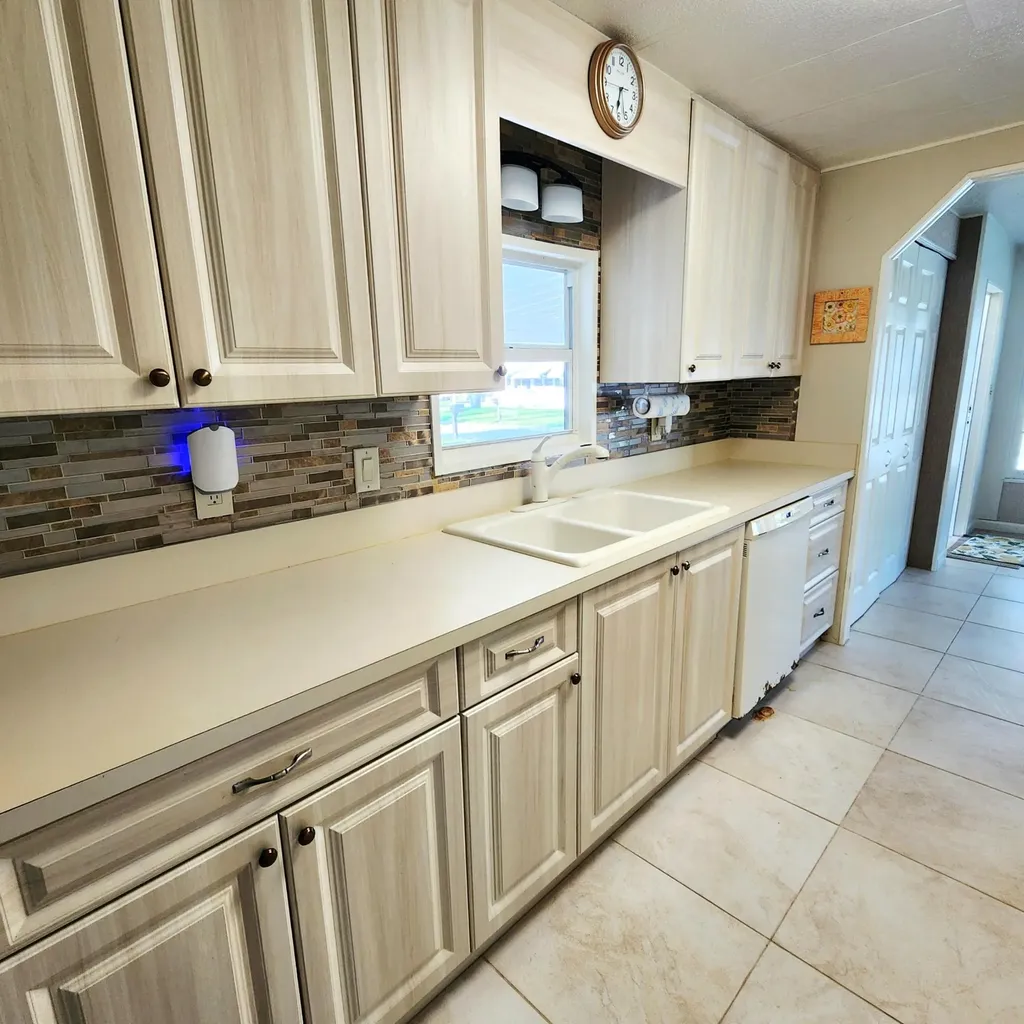 218 W Caribbean Port St Lucie FL 34952