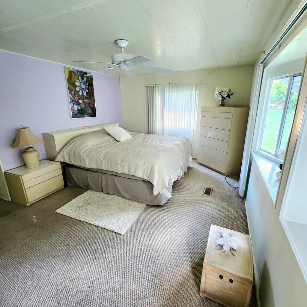 218 W Caribbean Port St Lucie FL 34952