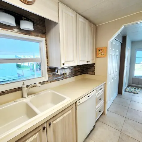 218 W Caribbean Port St Lucie FL 34952