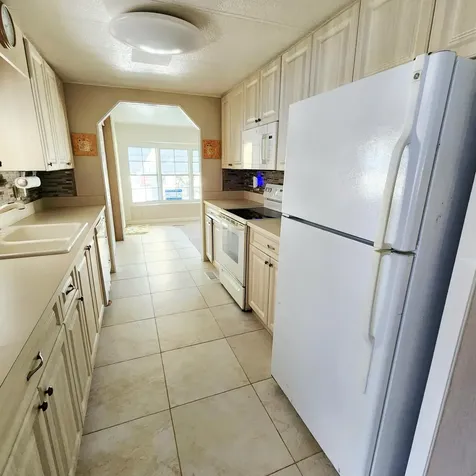 218 W Caribbean Port St Lucie FL 34952