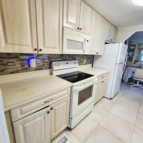 218 W Caribbean Port St Lucie FL 34952