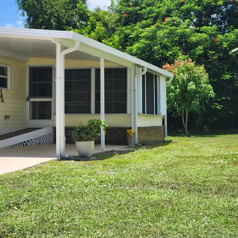 218 W Caribbean Port St Lucie FL 34952
