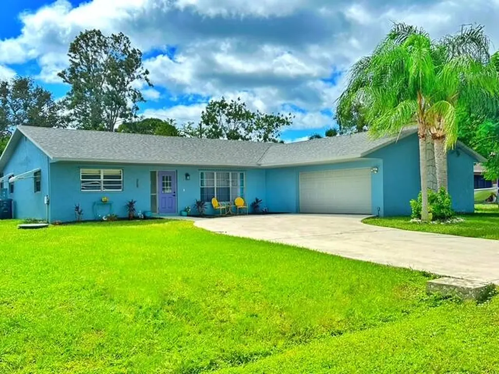 318 SE Bayview Terrace Port St Lucie FL 34983