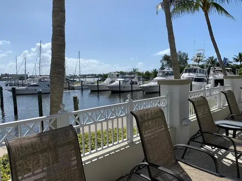 802 W Windward 415 Way Lantana FL 33462