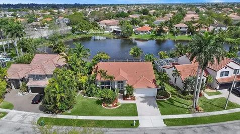 1311 NW 193rd Avenue Pembroke Pines FL 33029