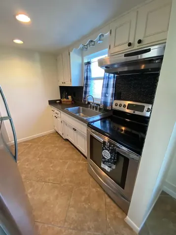 219 Lakeview 102 Avenue Lantana FL 33462