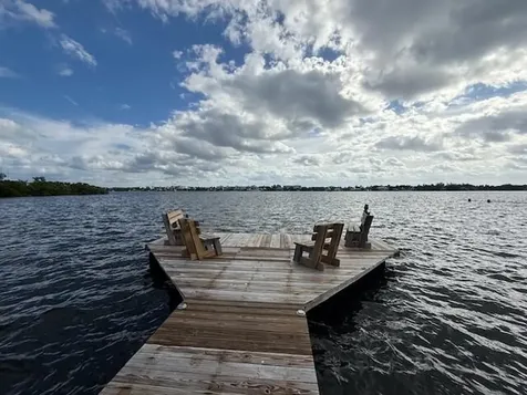 219 Lakeview 102 Avenue Lantana FL 33462