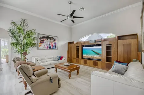 11699 Blackwoods Lane Palm Beach Gardens FL 33412
