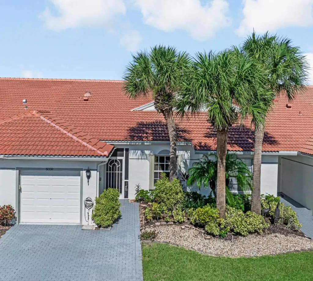 8059 Dolomtian Way Boynton Beach FL 33472