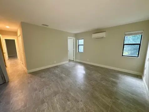 4160 NW 7th Court Delray Beach FL 33445