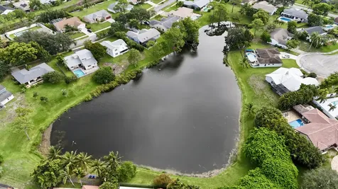 4160 NW 7th Court Delray Beach FL 33445