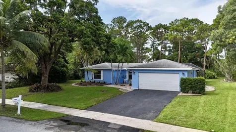 4160 NW 7th Court Delray Beach FL 33445