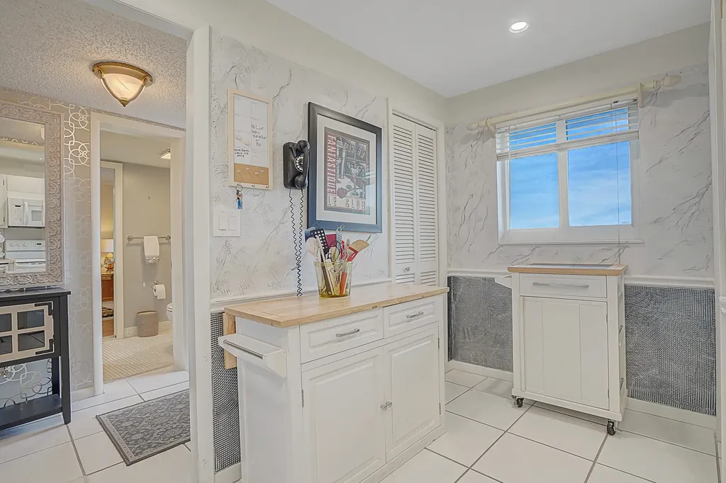 1523 E Hillsboro Boulevard Deerfield Beach FL 33441