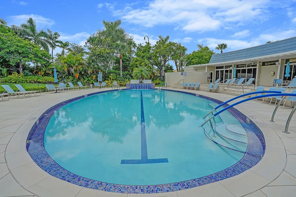 1523 E Hillsboro Boulevard Deerfield Beach FL 33441