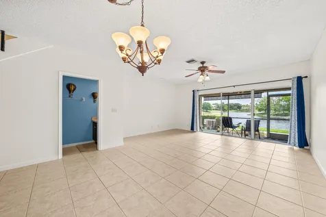 4842 Palmbrooke Circle W West Palm Beach FL 33417