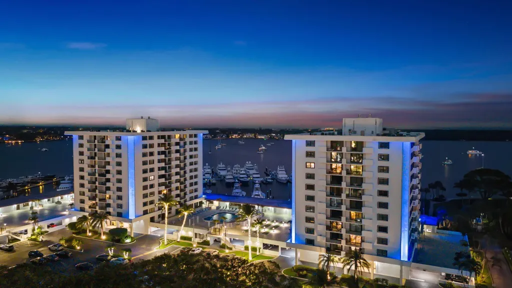 1200 Marine Way North Palm Beach FL 33408
