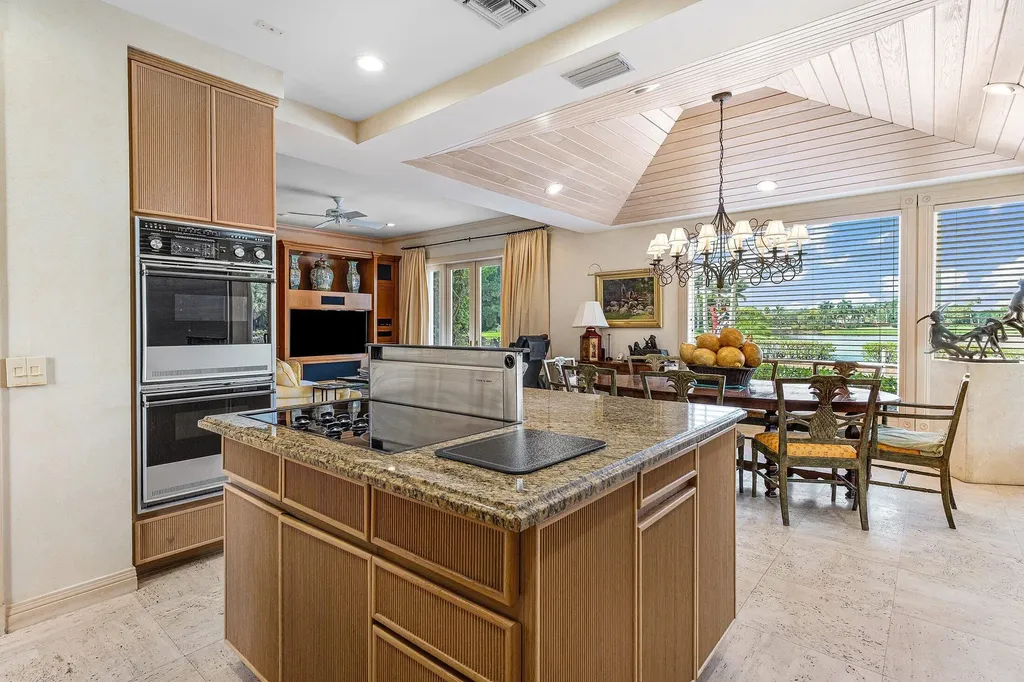 3181 Miro Drive N Palm Beach Gardens FL 33410