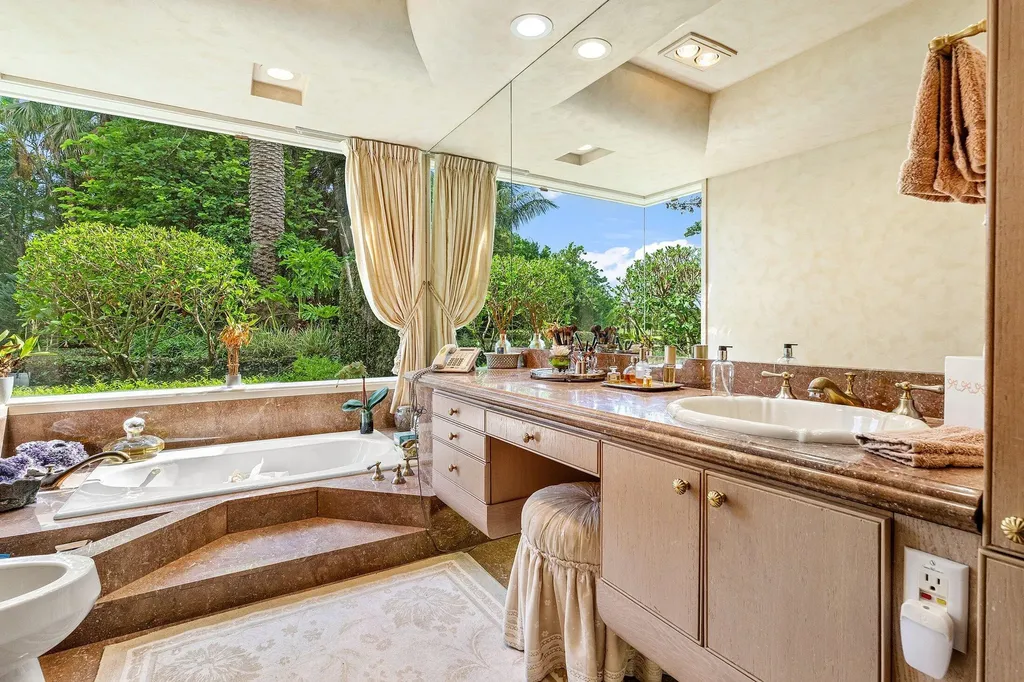 3181 Miro Drive N Palm Beach Gardens FL 33410