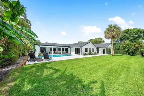 6901 Giralda Circle Boca Raton FL 33433