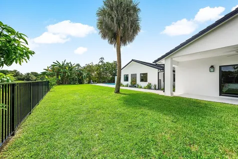 6901 Giralda Circle Boca Raton FL 33433