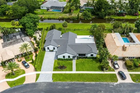 6901 Giralda Circle Boca Raton FL 33433
