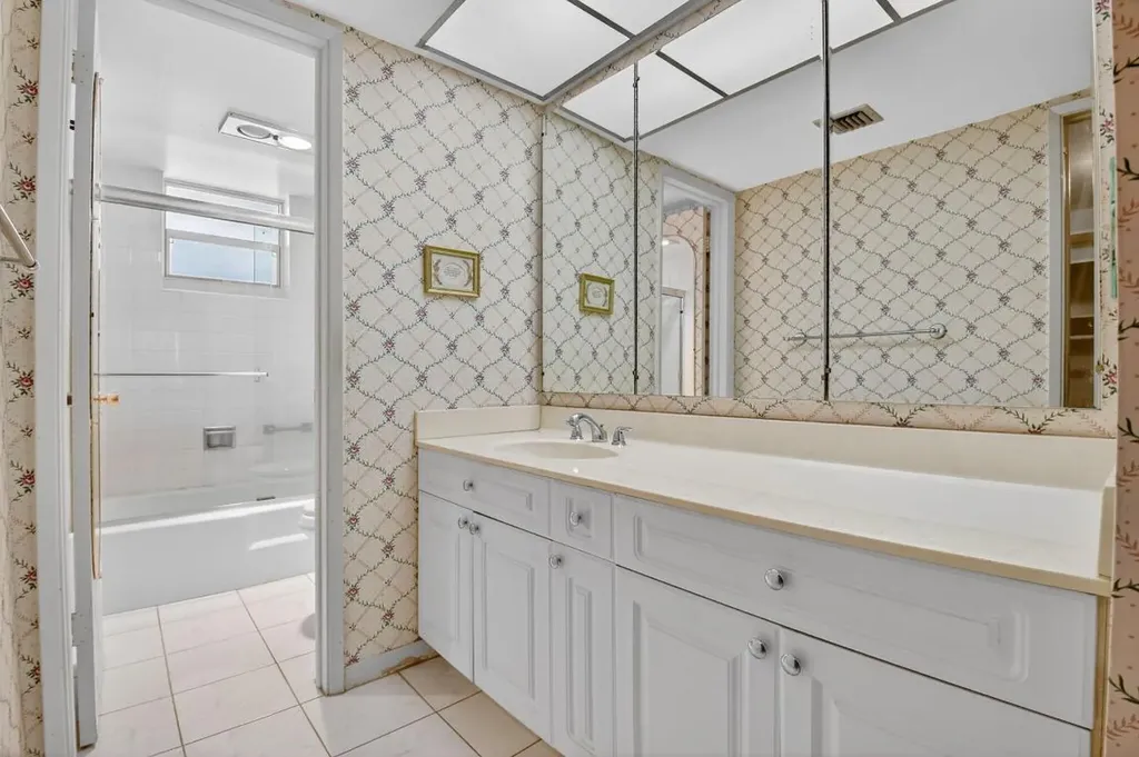 3570 S Ocean Boulevard South Palm Beach FL 33480