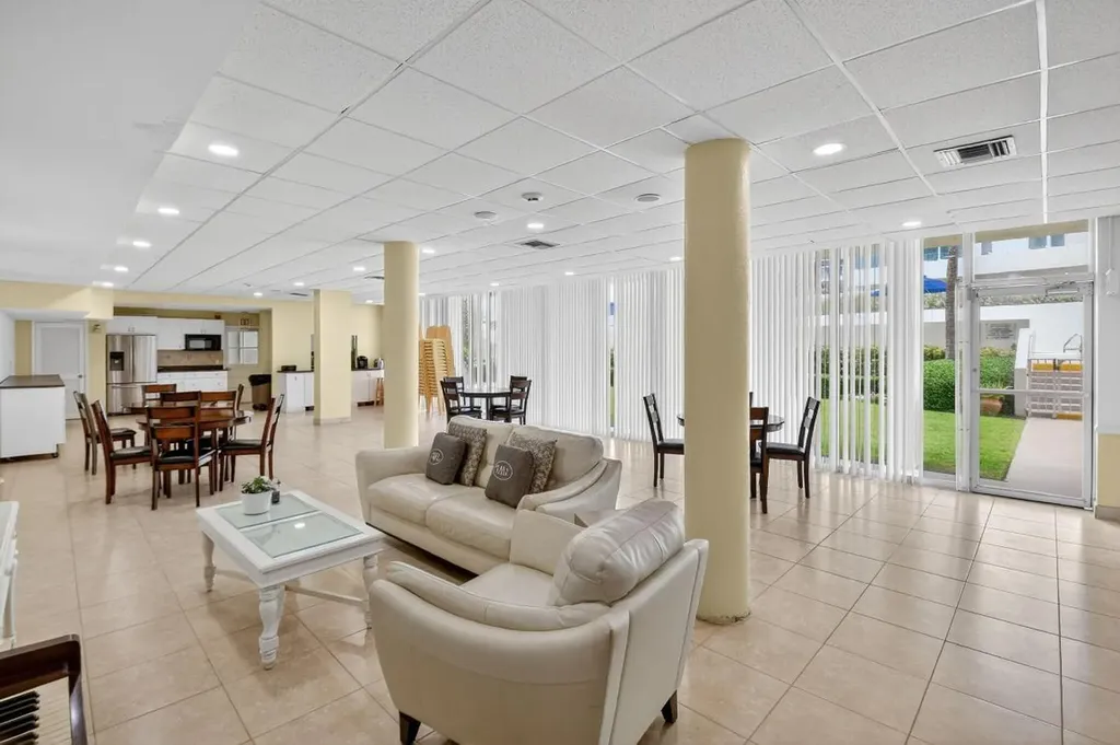 3570 S Ocean Boulevard South Palm Beach FL 33480