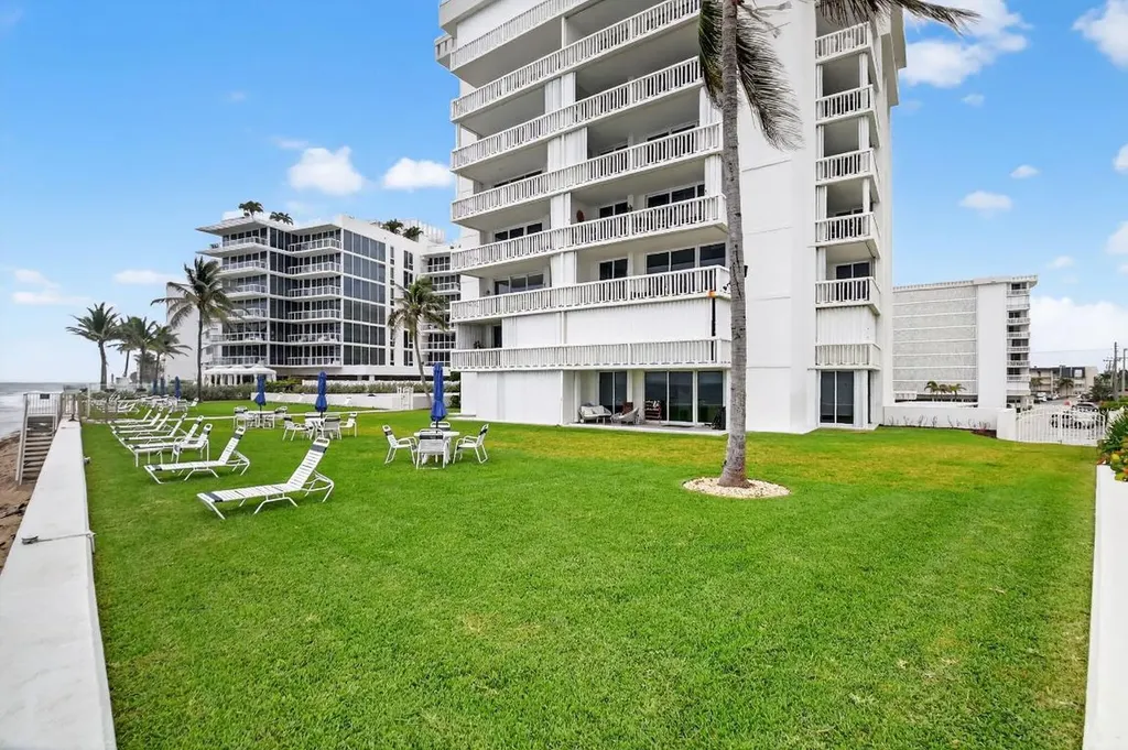 3570 S Ocean Boulevard South Palm Beach FL 33480
